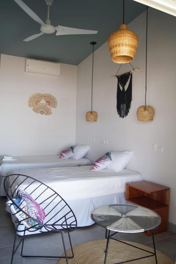 Alive Beach House Transito Eksteriør bilde